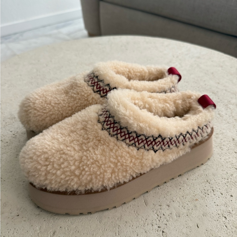 UGG tazz shearling braid Tasman platform slippers